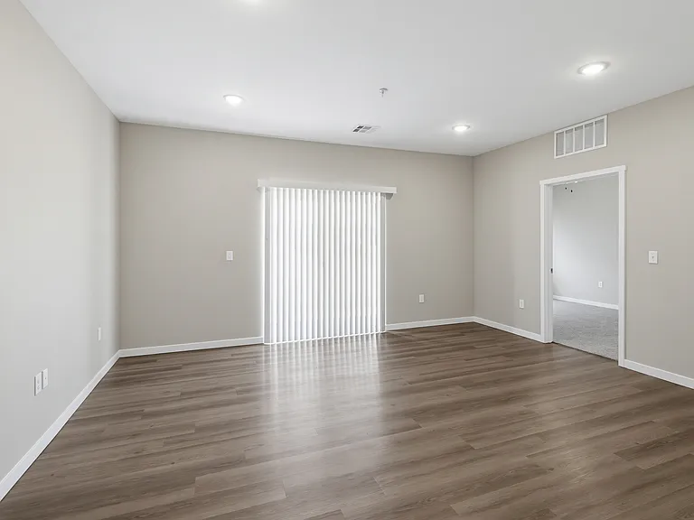 1819 Palace Dr #1C — Photo 6