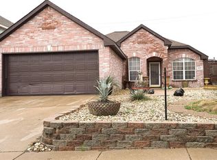 10077 Chapel Oak Trl, Fort Worth, TX 76116