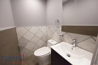 Rented by Rennit Inc.