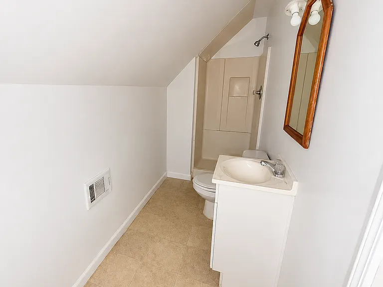 4830 Wilson Rd — Photo 8