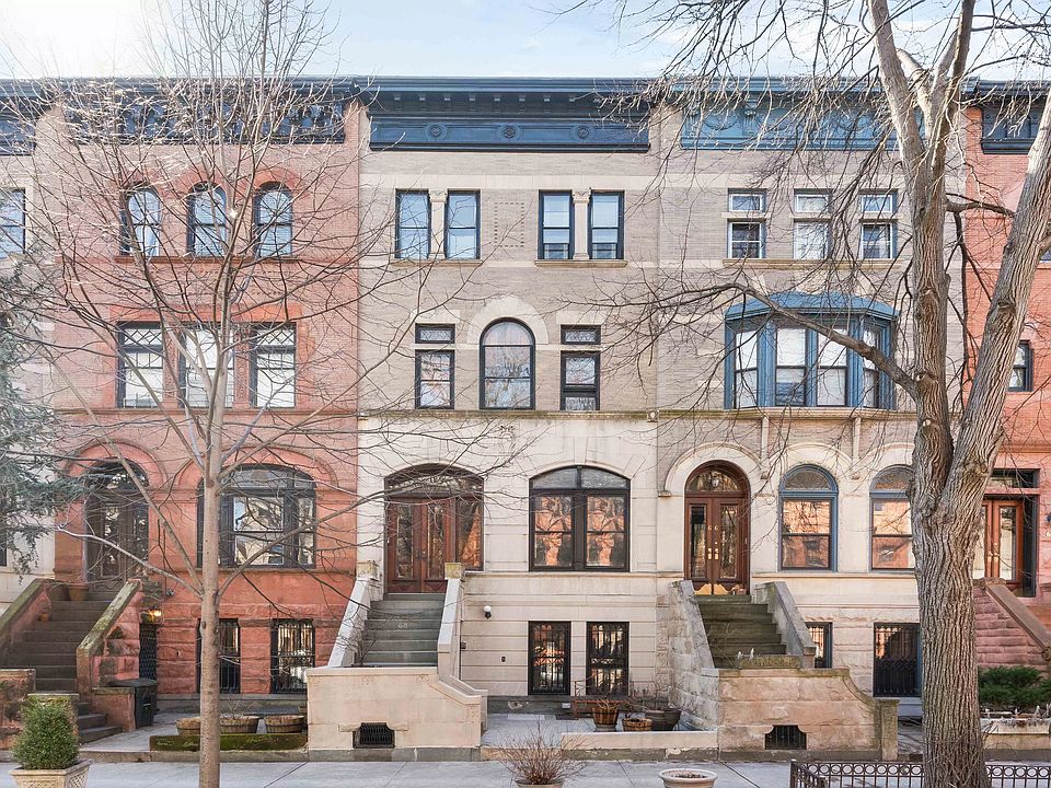 1st image of 68 Midwood St