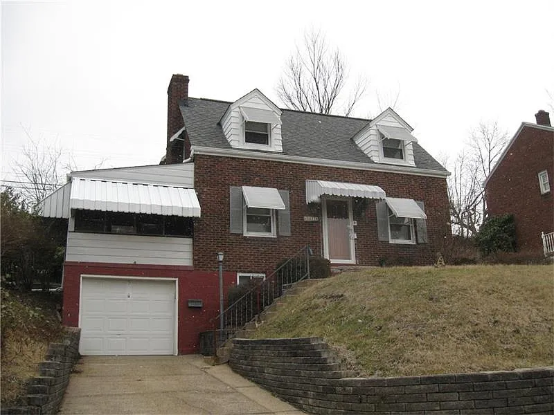 1611 Elderslee Rd photo 1