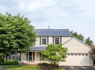 2609 Stone Mountain Ct, Herndon, VA 20170