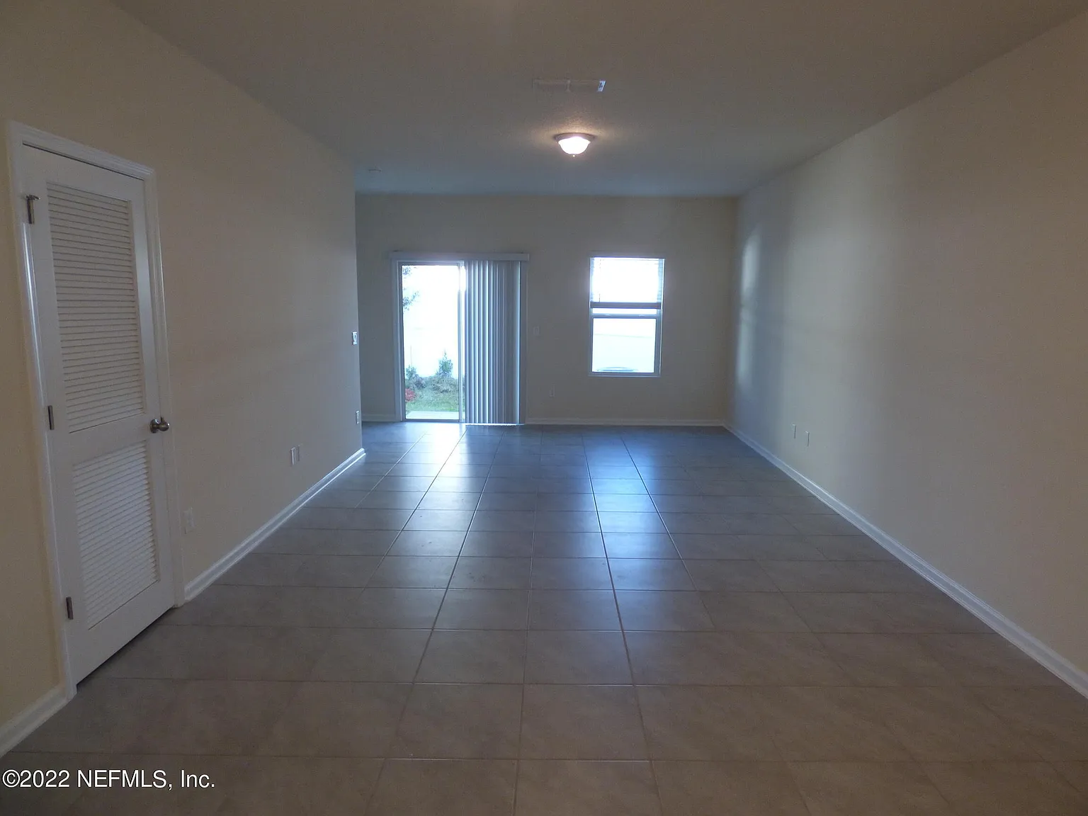 3 bed, 2.5 bath, 1492 sqft, $1,850 — Photo 4