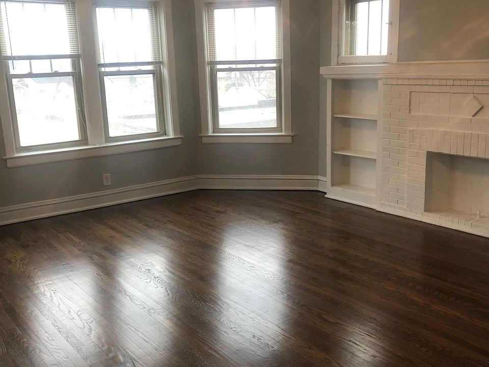 1st image of 1148 Pleasant St
