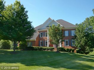 11525 Tralee Dr, Great Falls, VA 22066