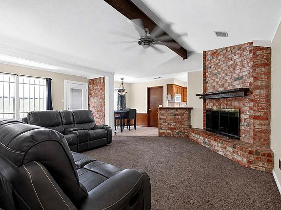 2nd image of 13230 Ferry Hill Ln