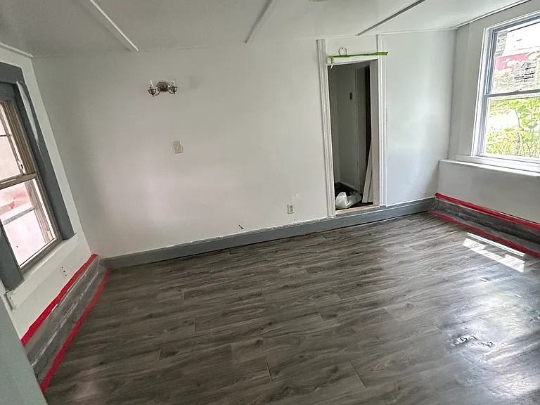 29 Halifax St #1 — Photo 8