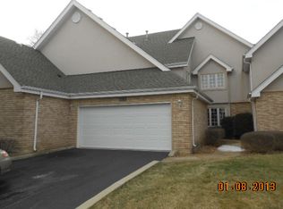 8828 Berkeley Court Dr, Orland Park, IL 60462