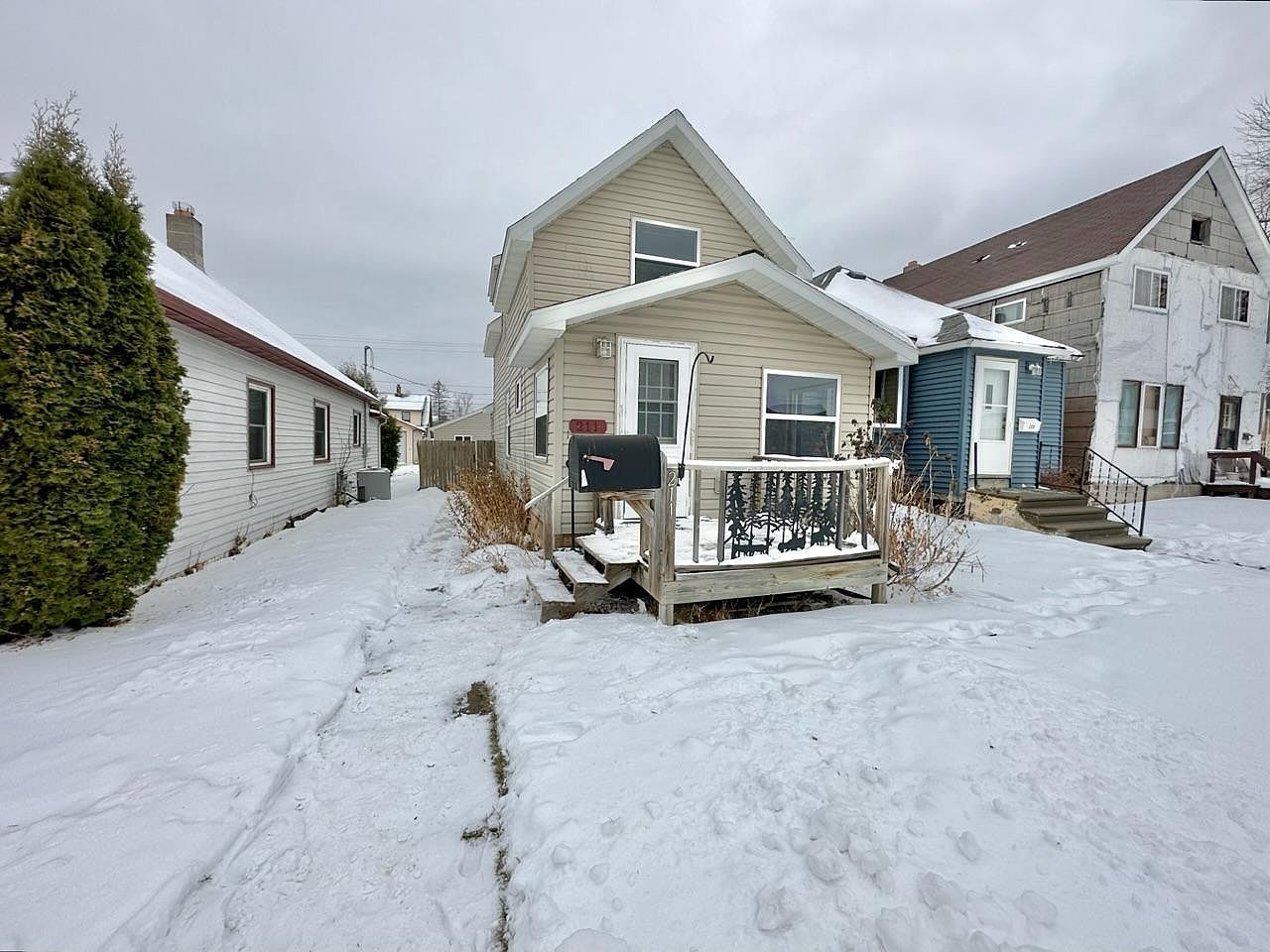 211 2nd St, Nashwauk, MN 55769 Zillow