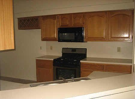 4th image of 1104 Cain Ct
