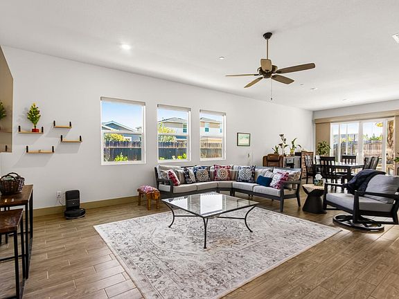 5th image of 2396 Aviles Dr