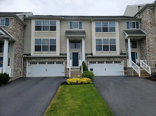 788 Winding Ln, Harrisburg, PA 17111