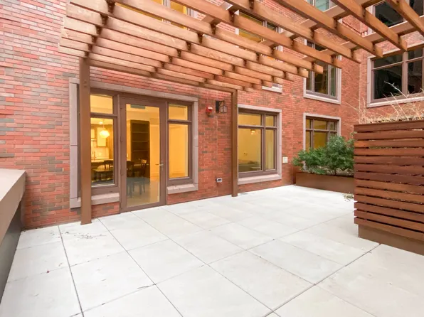 100 Lovejoy Wharf Penthouse 3A, Boston, MA 02114