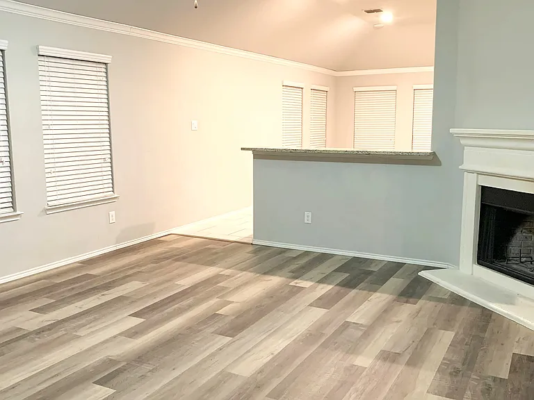 159 Blair Dr — Photo 3