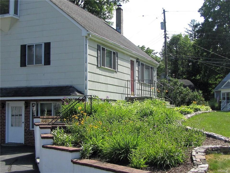 1st image of 2047 McBride Ln
