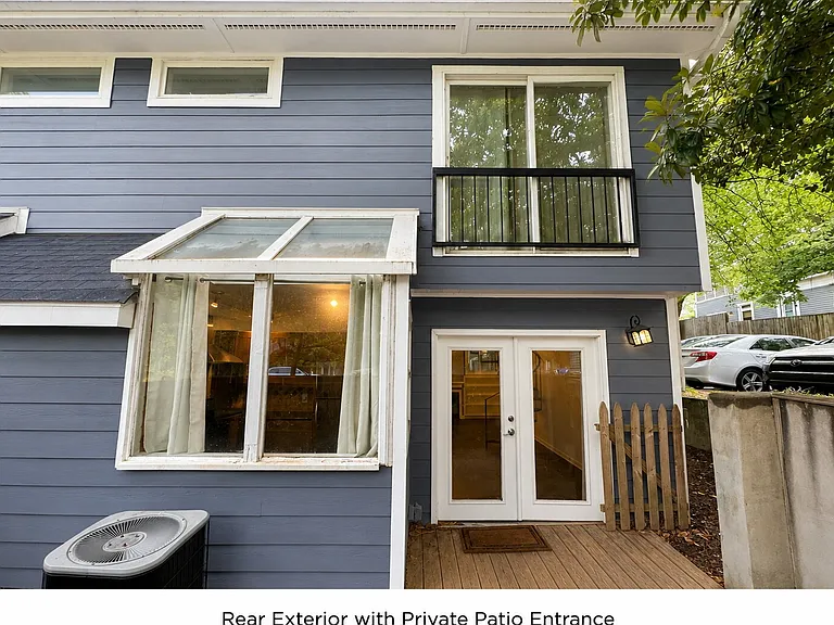 836 Saint Charles Ave NE #A — Photo 14