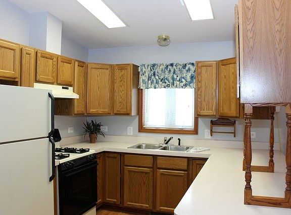 5th image of 1217 Pinto Ln