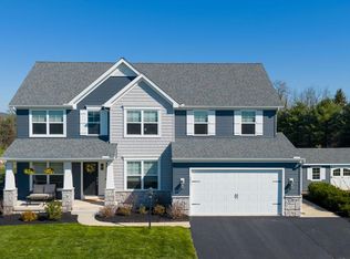 4041 Country Dr, Dover, PA 17315