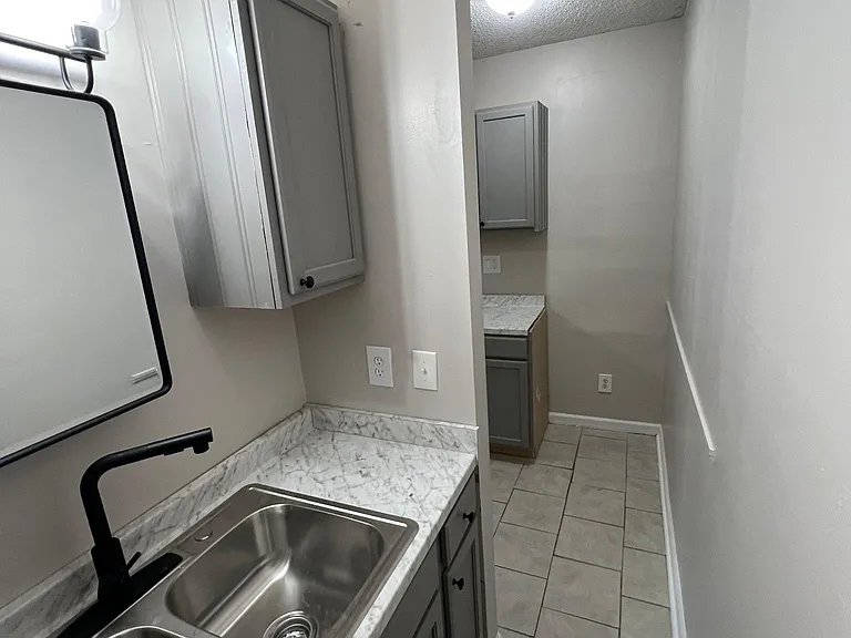 3681 Stonewall Dr NW #C — Photo 10