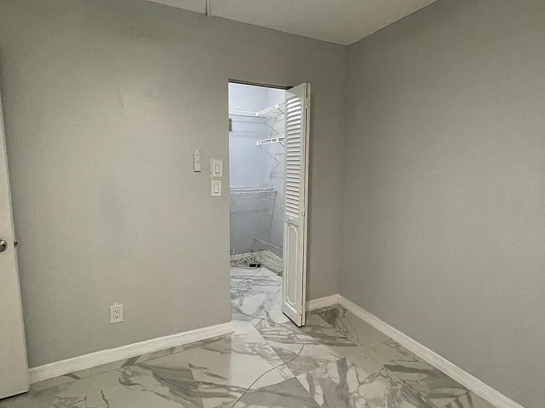 5980 NW 64th Ave #203 — Photo 7