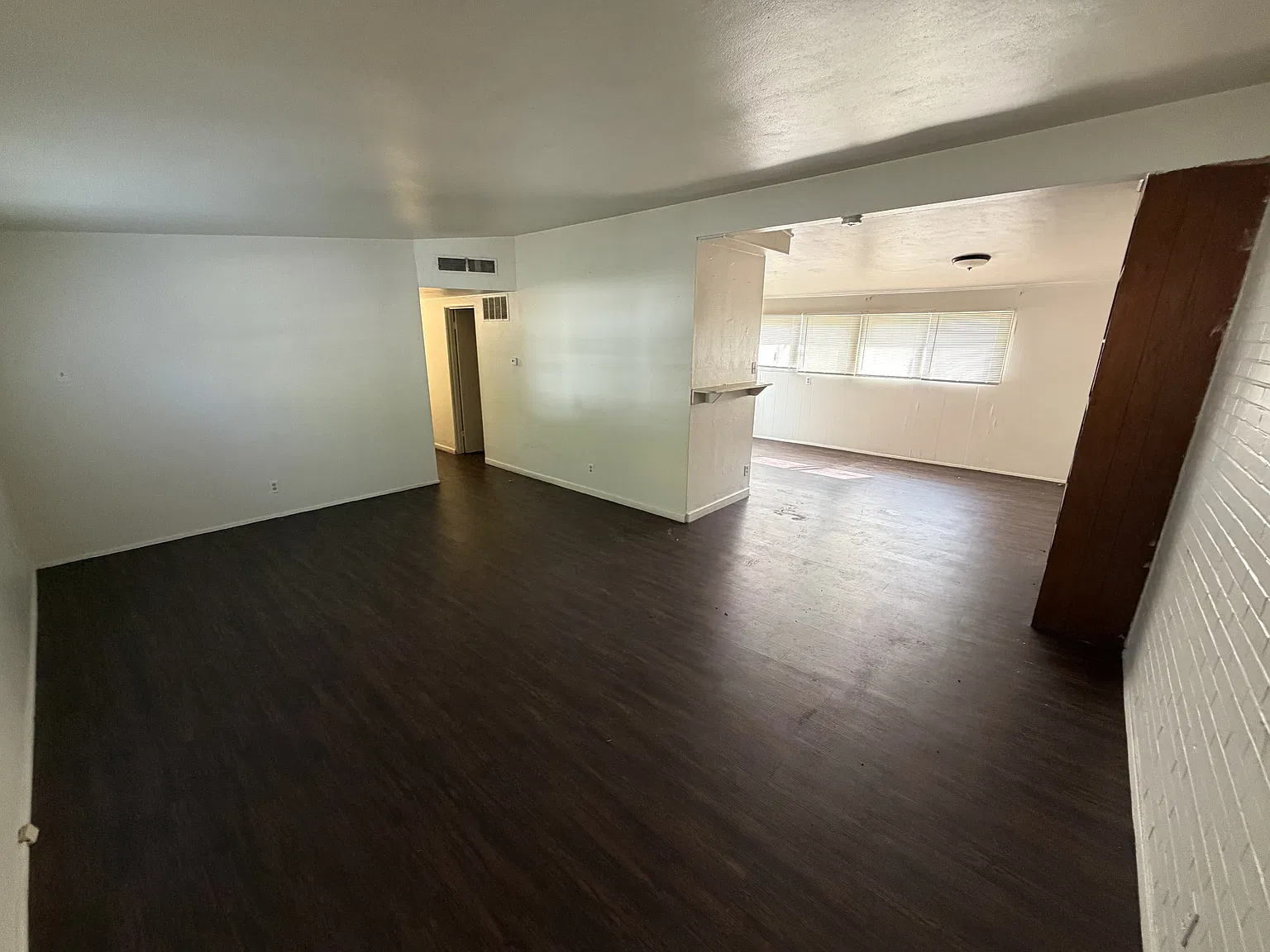 3 bed, 1288 sqft, $1,600 — Photo 2
