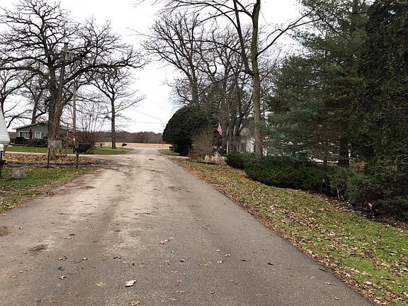 4th image of W3673 Linnwood Ave
