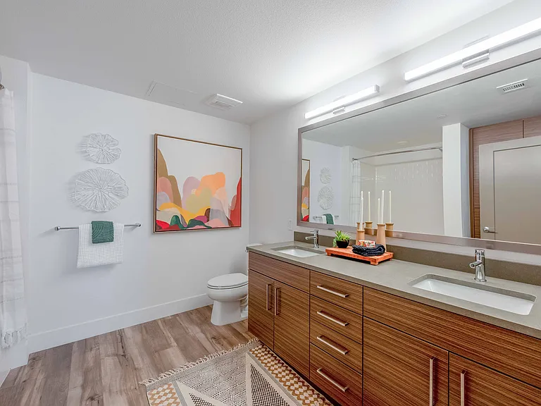 Citron Apartments — Photo 6
