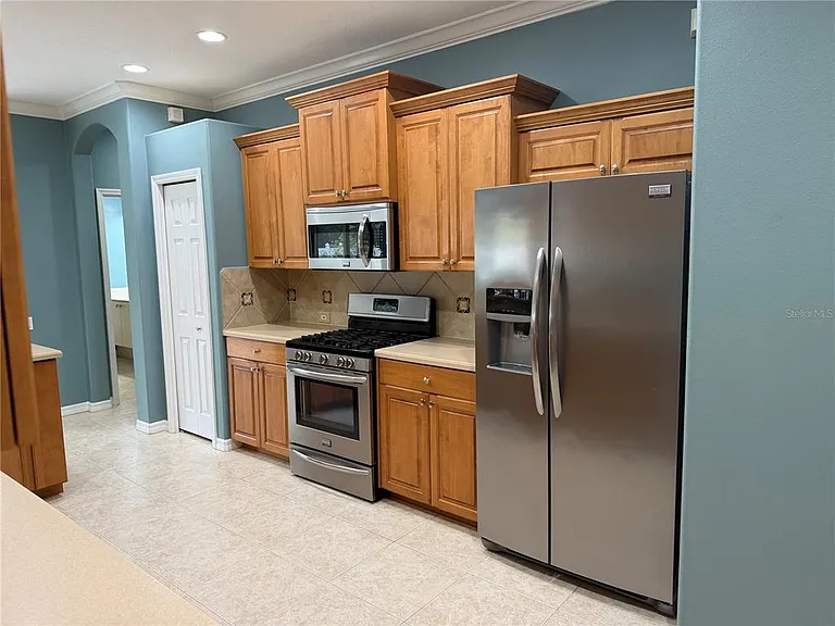 4823 Carrington Cir — Photo 16