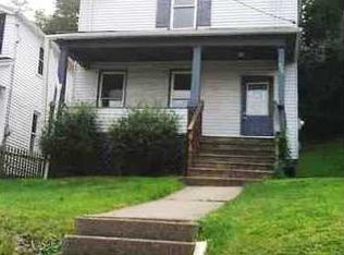925 Crescent Ave, Ellwood City, PA