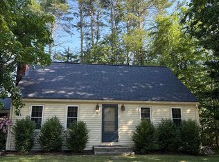 8 Penwood Dr, Kennebunk, ME 04043