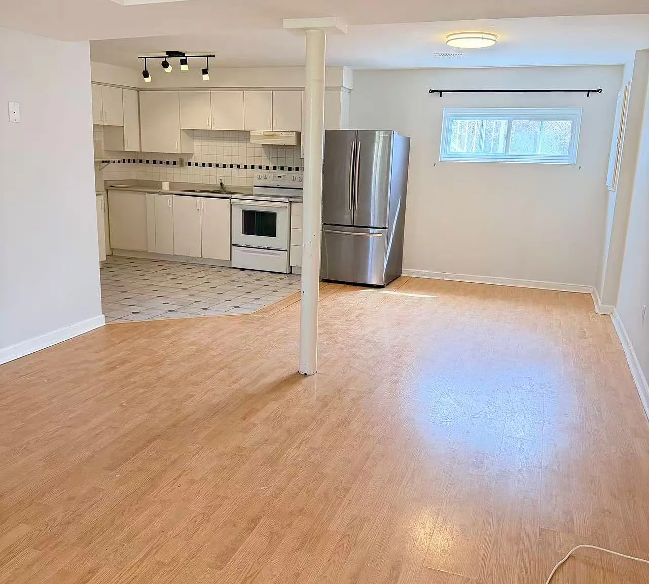 3 bed, $1,999 — Photo 4