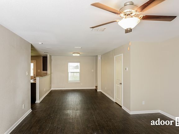 5th image of 11851 Claudette St