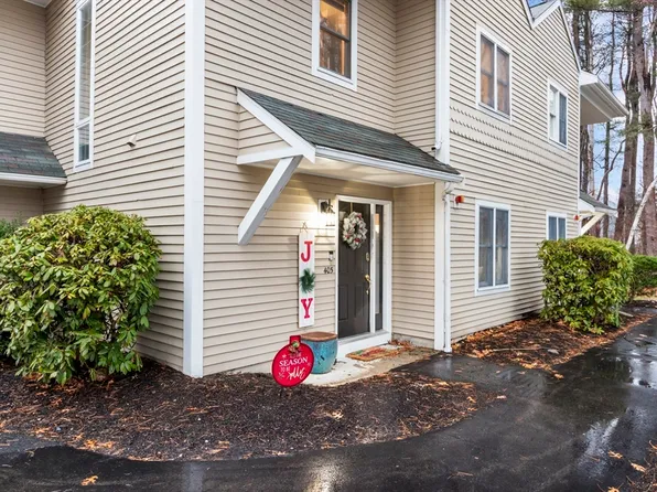 125 Highland St APT 405, Taunton, MA 02780