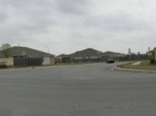 15850 Borwick Ln, Selma, TX 78154