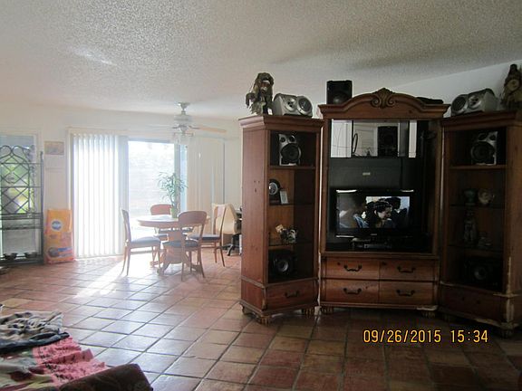 4th image of 1701 Osborne Cir