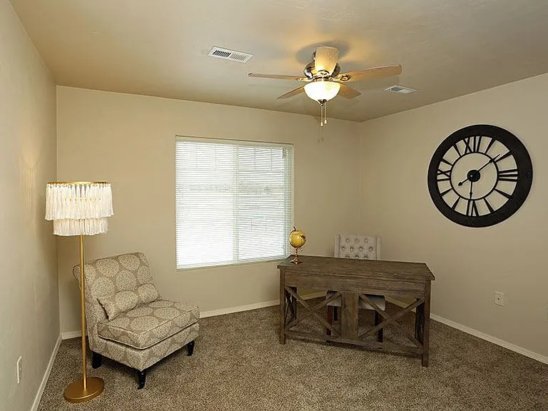BIRCH CROSSING APARTMENTS — Photo 12