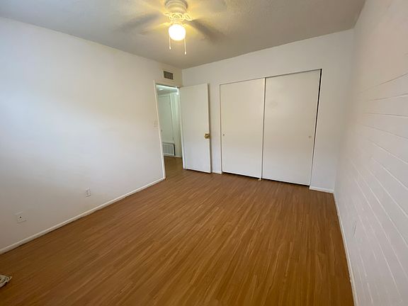 5th image of 1827 W Tuckey Ln #3