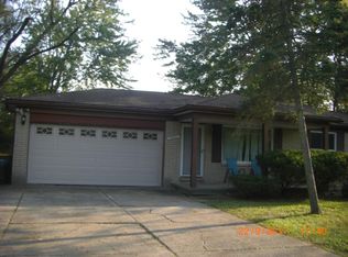 29671 Medbury St, Farmington Hills, MI 48336