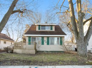22 Jordan St SW, Wyoming, MI 49548