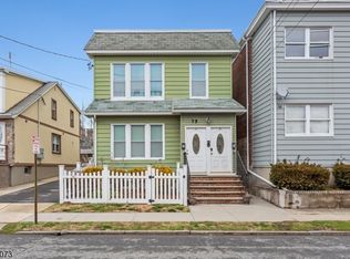 75 Lester St, Wallington, NJ 07057