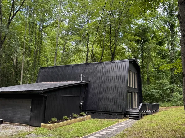 (undisclosed Address), Signal Mountain, TN 37377