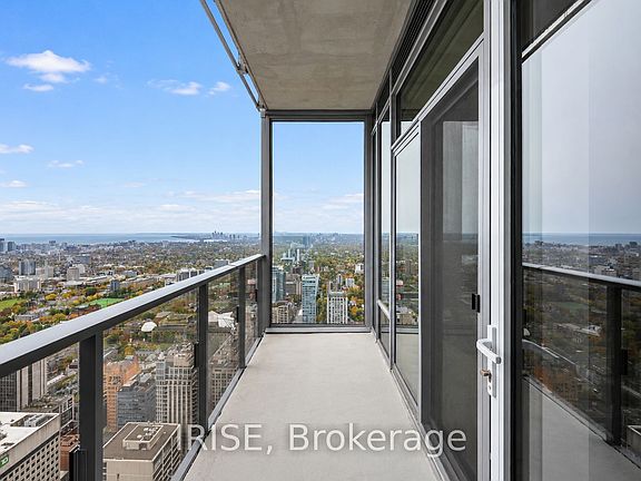 2nd image of 11 Yorkville Ave #5909