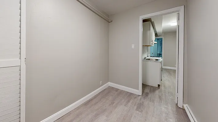 Rented by Bond New York | media 13