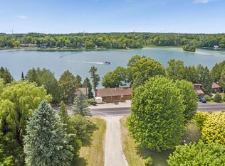 9320 Pigeon Lake Rd, Valders, WI 54245