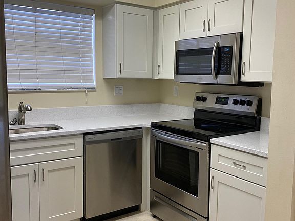 3rd image of 182 White Fawn Dr #1820