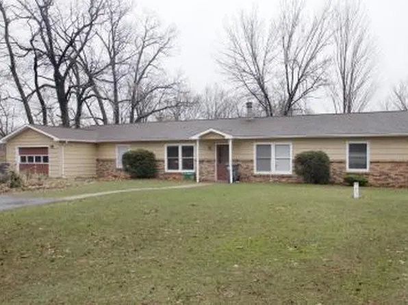 3172 E B Ave, Plainwell, MI 49080