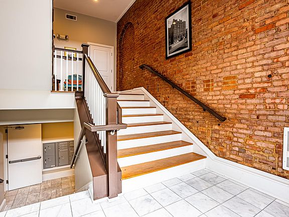 2nd image of 20 N Court St #201
