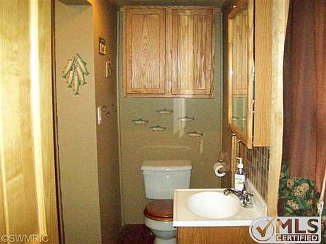 2nd image of 13422 N Spruce Ave