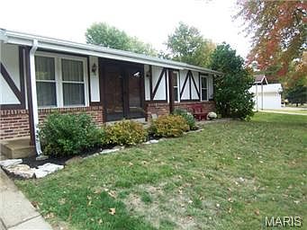 2nd image of 2595 Lindsay Ln